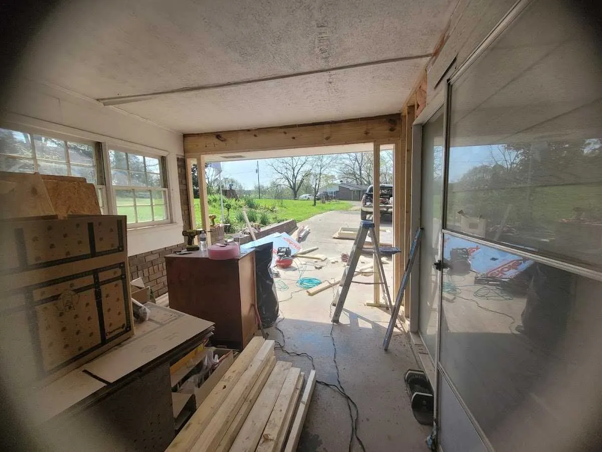 Air movers and dehumidifier for Drying & Dehumidification in Olyphant